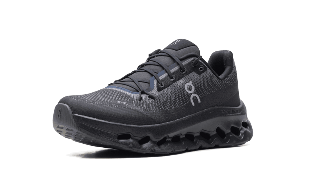 ON RUNNING MENS Cloudtilt "Black" 3MG10981043 3MG10981043 from Stadium Goods